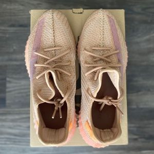 Yeezy boost 350 V2. Size 13!!!! Cley